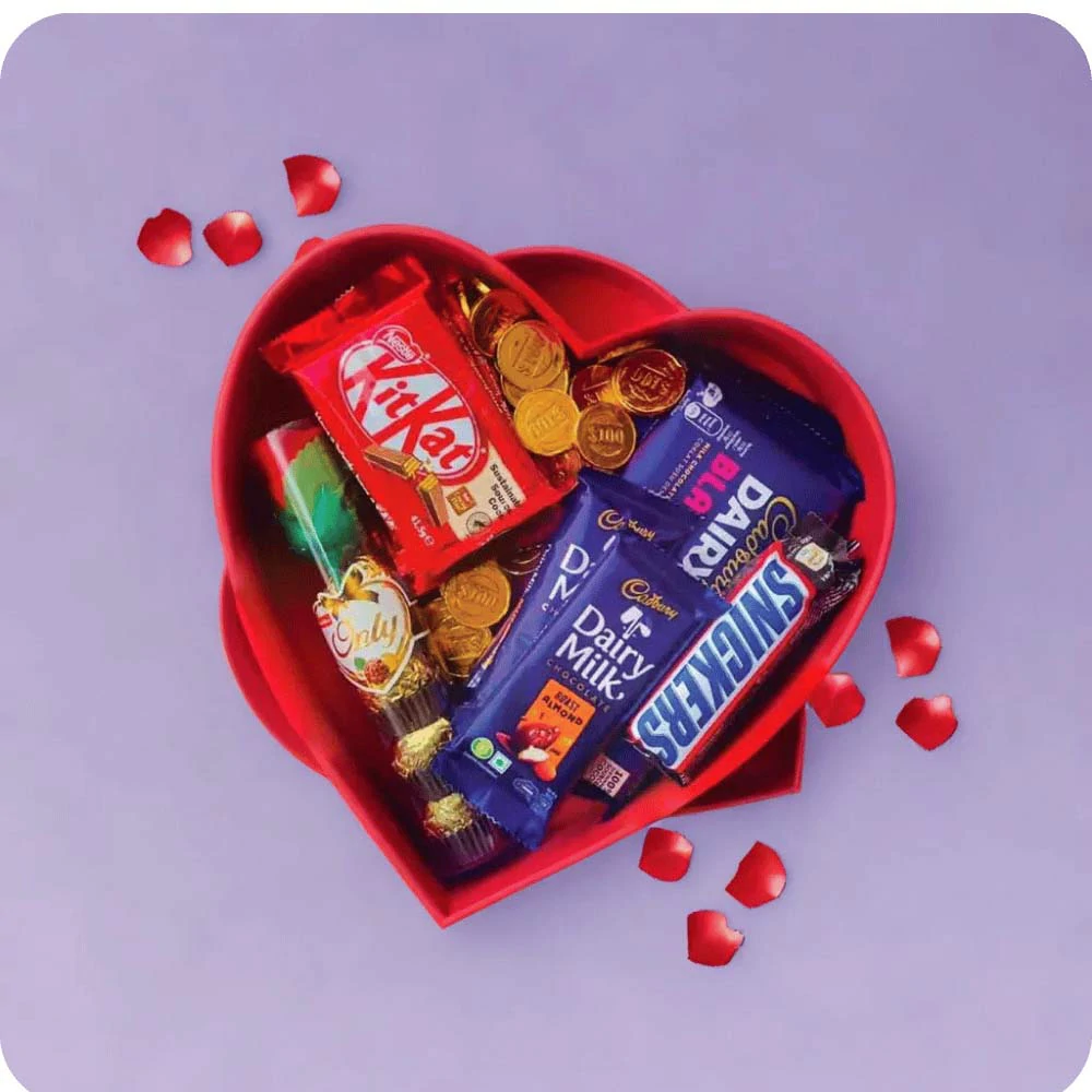 Golden Snickers Treats Gift Box | yevobay.com Sri Lanka